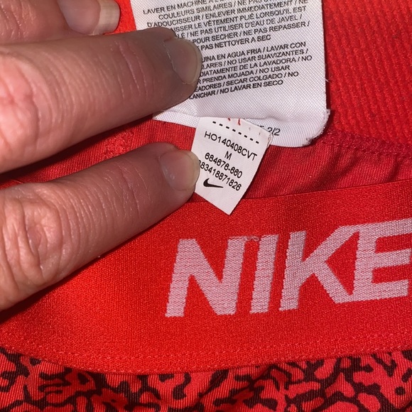 Nike pro capris - Picture 3 of 4